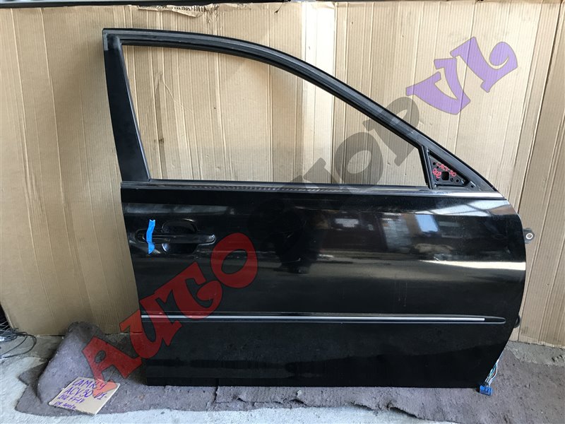 Дверь передняя правая TOYOTA CAMRY 09.2001 ACV30 2AZFE 67861-33040 контрактная