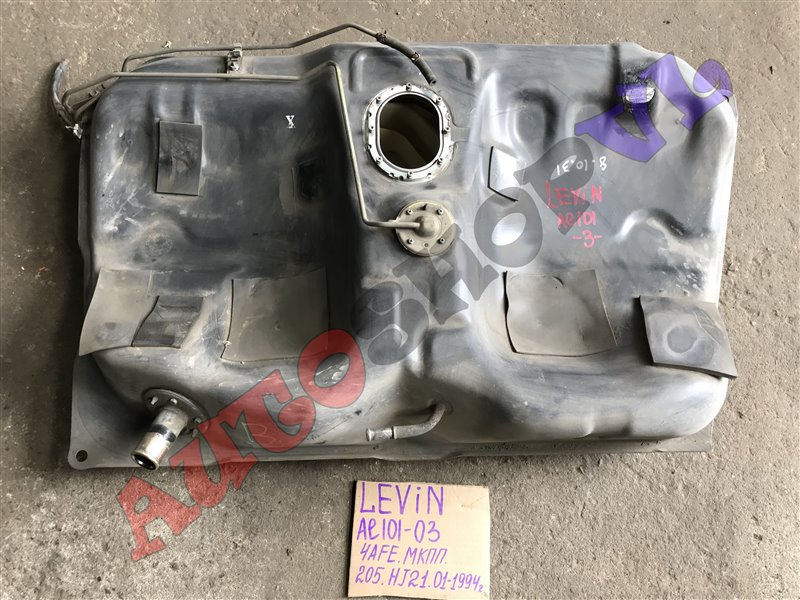 Бак топливный TOYOTA COROLLA LEVIN AE101 77001-12932 контрактная