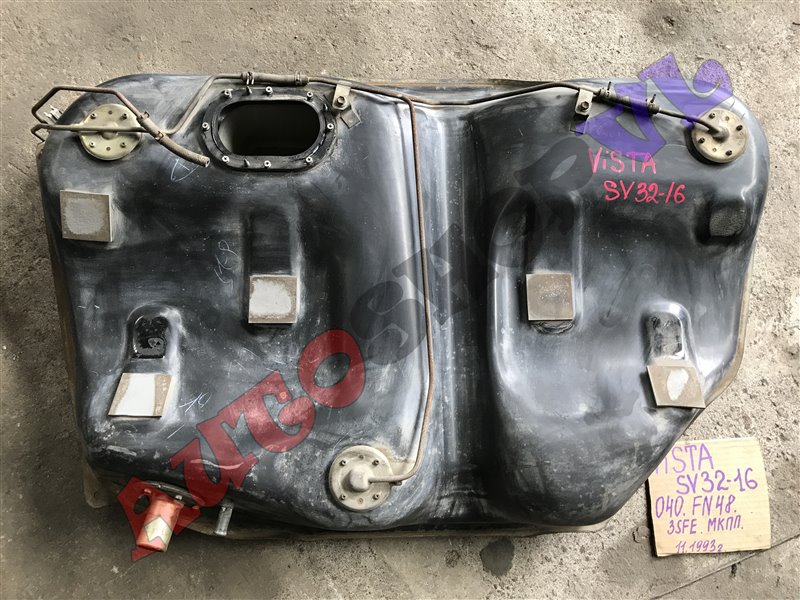 Бак топливный TOYOTA VISTA SV30 77001-39306 контрактная