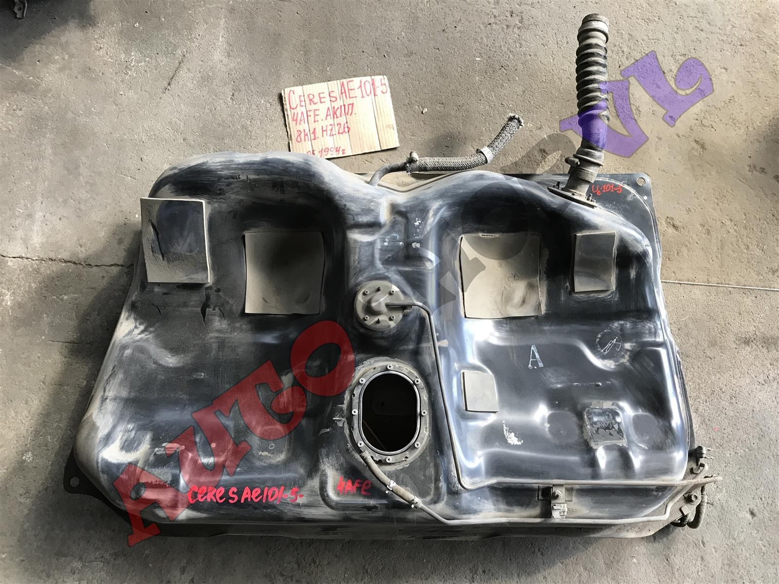 Бак топливный TOYOTA COROLLA CERES AE101 77001-12932 контрактная