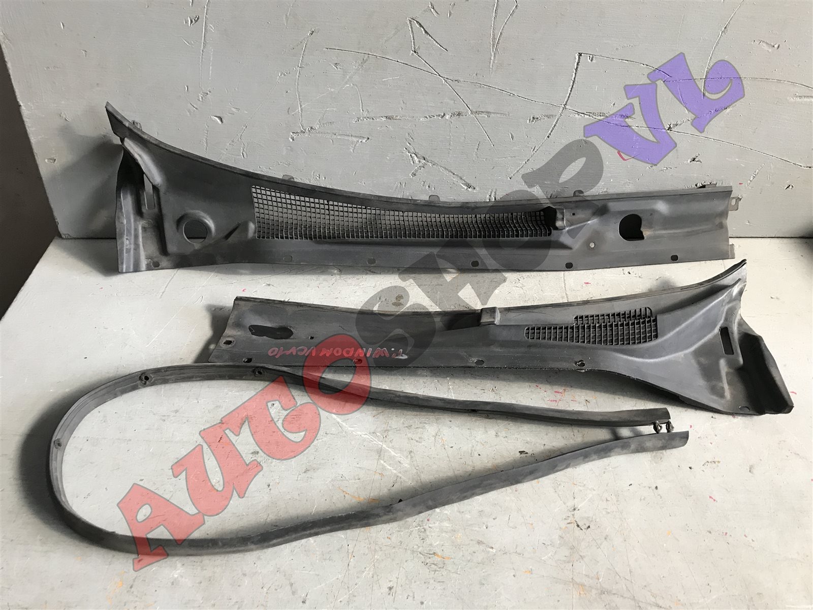 Решетка под дворники TOYOTA WINDOM 01.1994 VCV10 3VZFE 55781-33090 контрактная