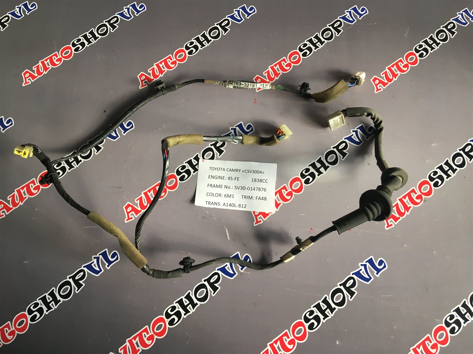 Проводка двери задняя правая TOYOTA CAMRY SV30 82153-32191 контрактная