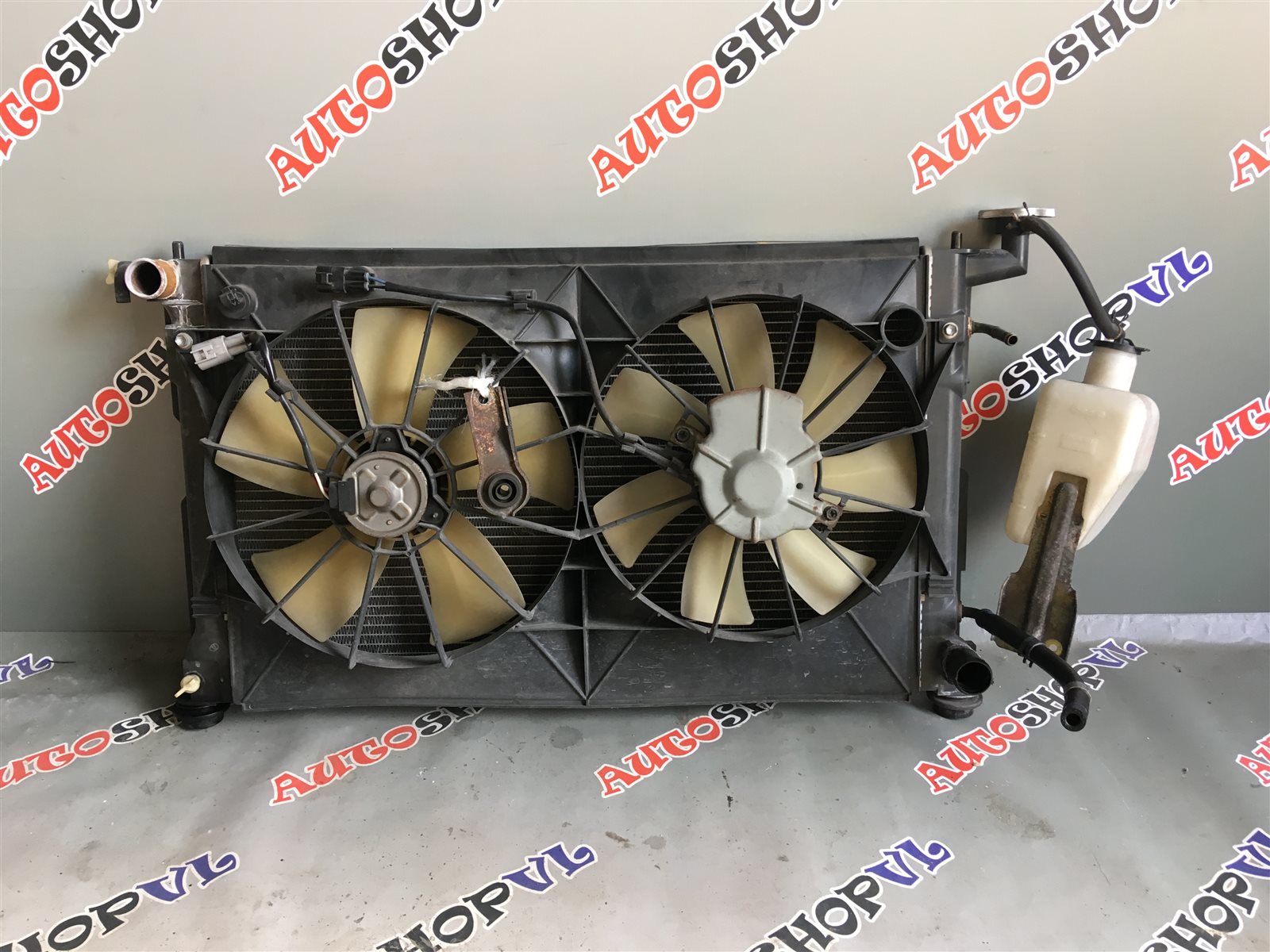 Радиатор основной TOYOTA VISTA ARDEO SV55 3SFE 16400-7A600 контрактная