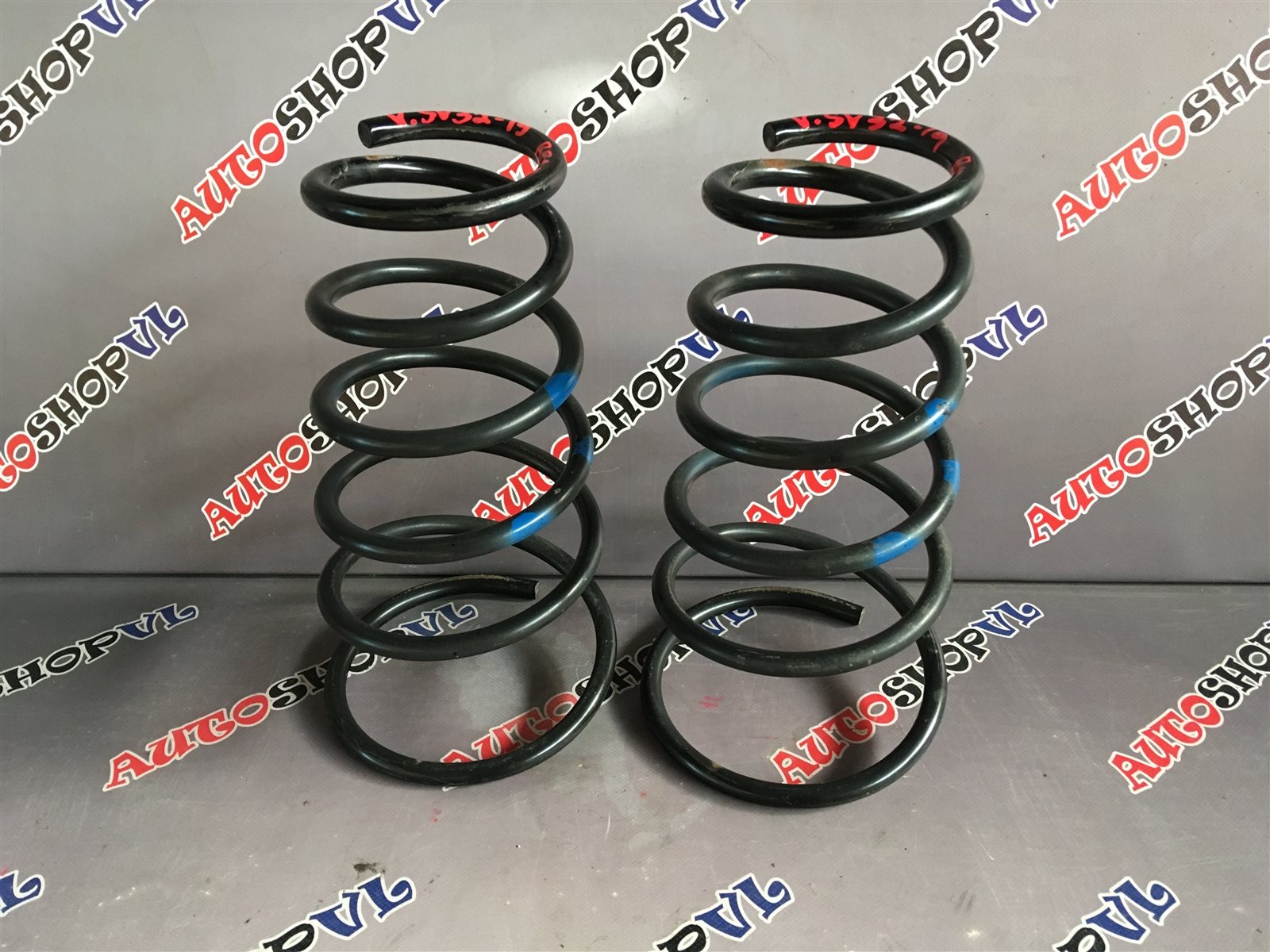 Пружина задняя TOYOTA VISTA SV32 3SFE 48231-32820 контрактная