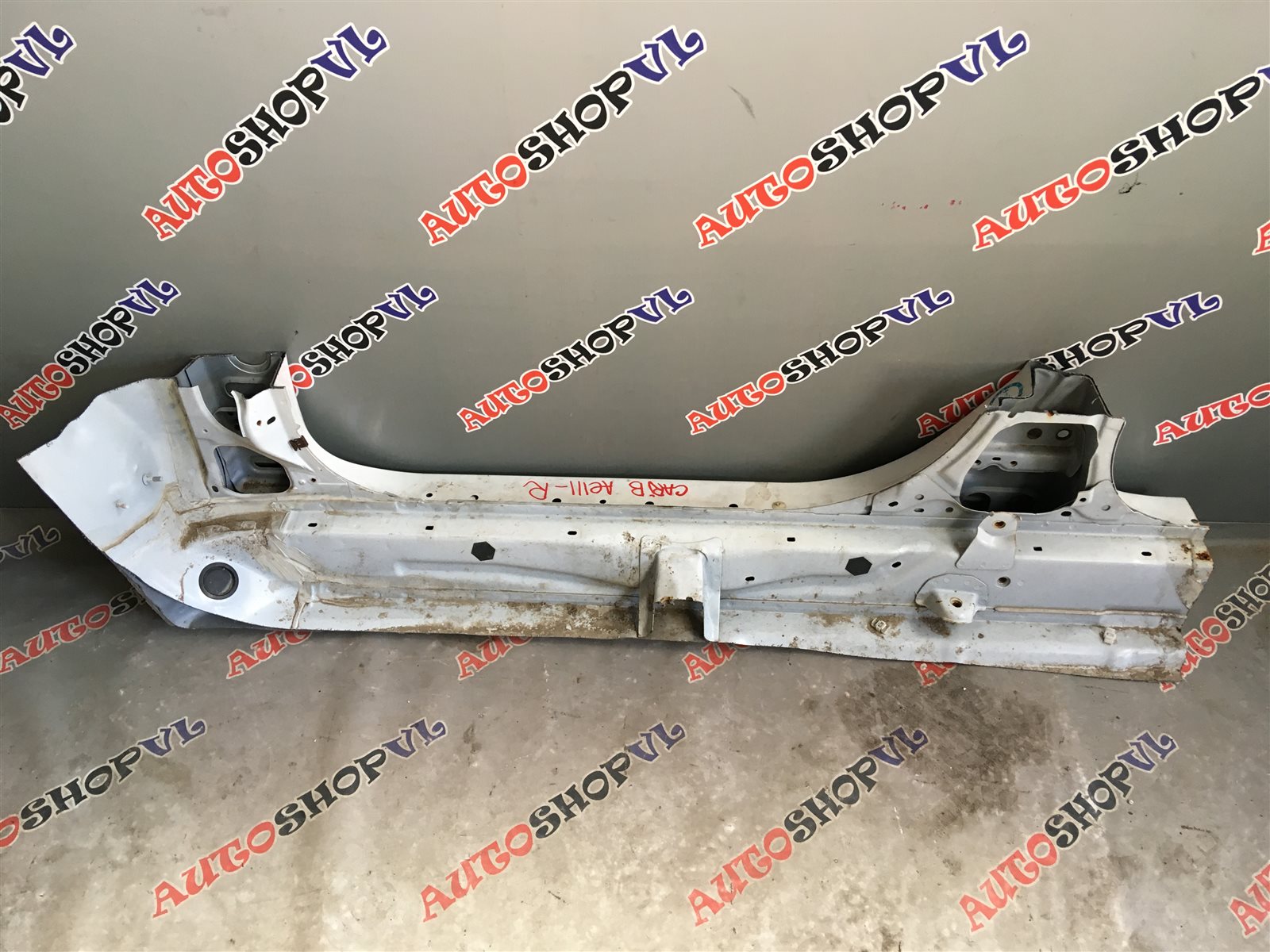 Порог кузова передний правый TOYOTA SPRINTER CARIB AE111 4AGE