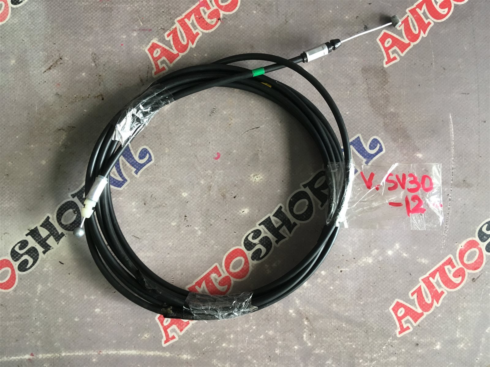 Тросик багажника TOYOTA VISTA SV30 64607-32230 контрактная