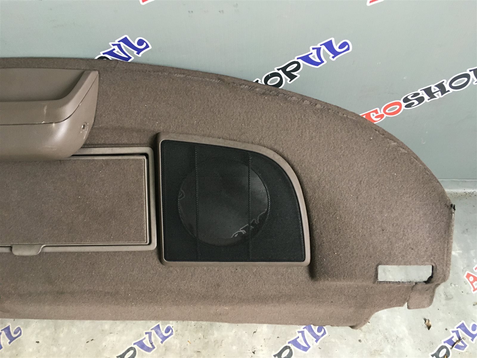 Полка багажника CAMRY PROMINENT 06.1992 VZV32 4VZFE