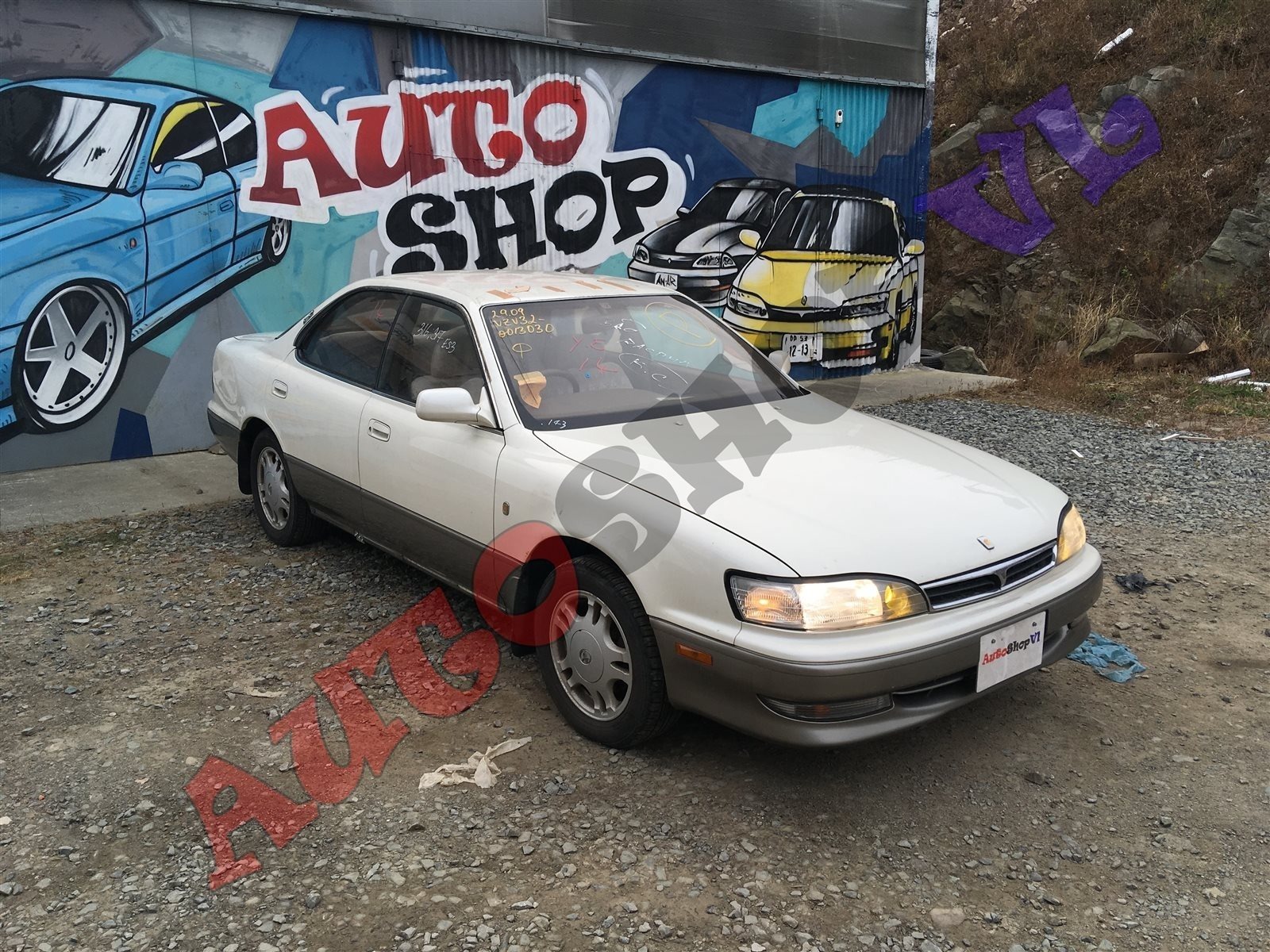 Жесткость подкапотного замка CAMRY PROMINENT 06.1992 VZV32 4VZFE