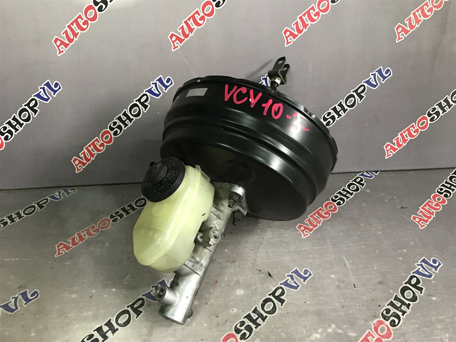 Главный тормозной цилиндр TOYOTA WINDOM VCV10 3VZFE 47201-33040 контрактная