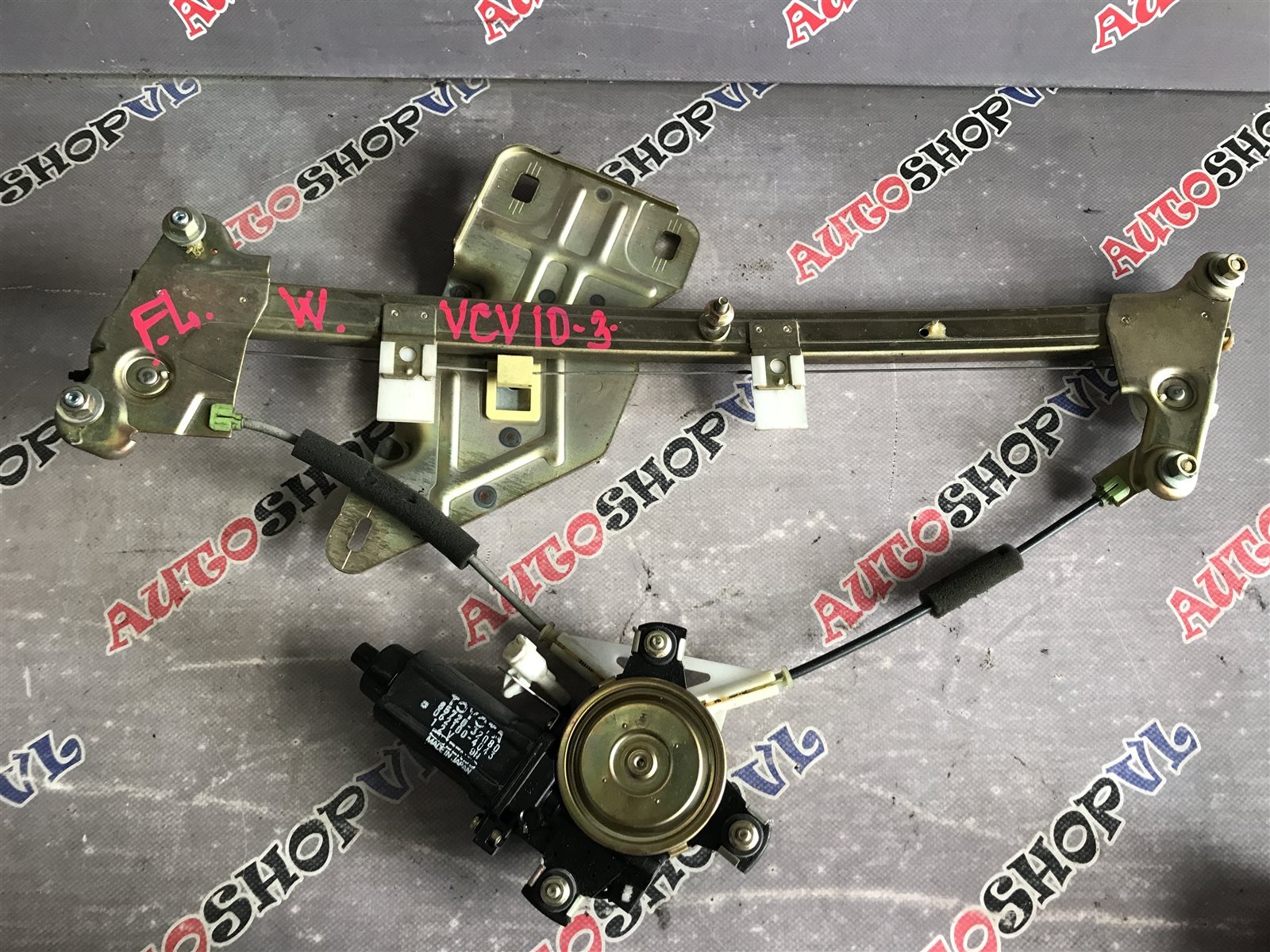 Стеклоподъемник передний левый TOYOTA WINDOM VCV10 3VZFE 69820-32120 контрактная