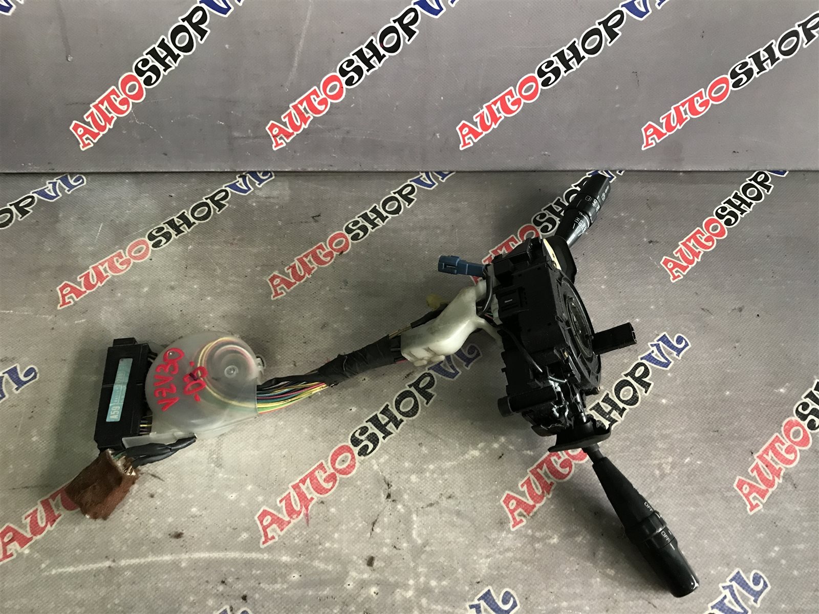 Блок подрулевых переключателей TOYOTA CAMRY PROMINENT 01.1991 VZV30 1VZFE 84310-3H280 контрактная