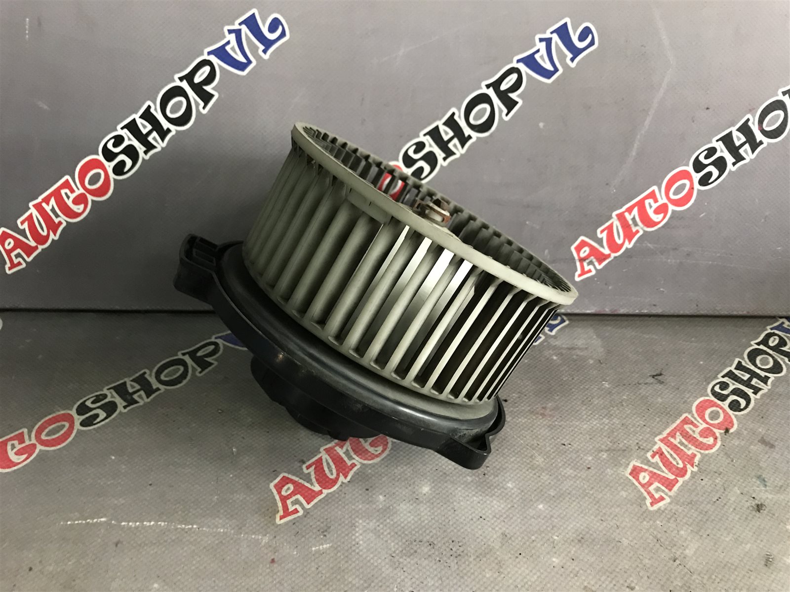 Мотор печки TOYOTA CAMRY PROMINENT 01.1991 VZV30 1VZFE 87103-20050 контрактная