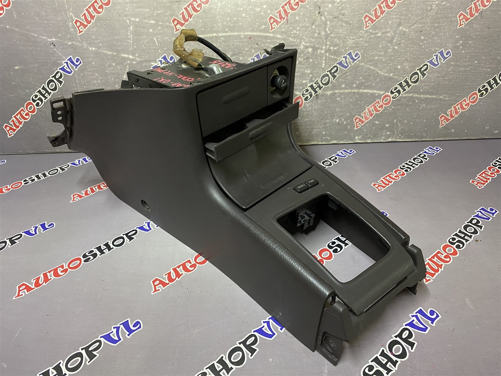 Консоль кпп TOYOTA VISTA 02.1991 SV32 3SFE 58810-32030-02 купить  контрактная id17867