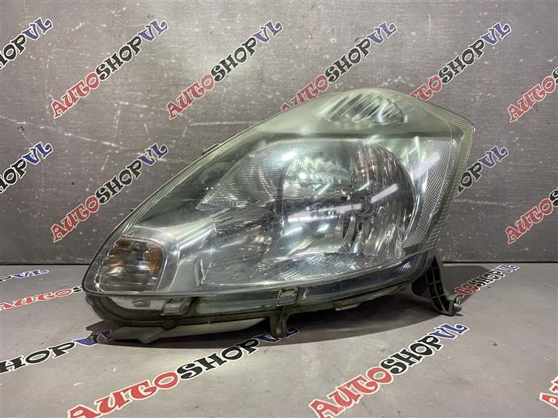 Фара передняя левая TOYOTA PASSO 02.2006 KGC15 1KRFE 81150-B1230 контрактная