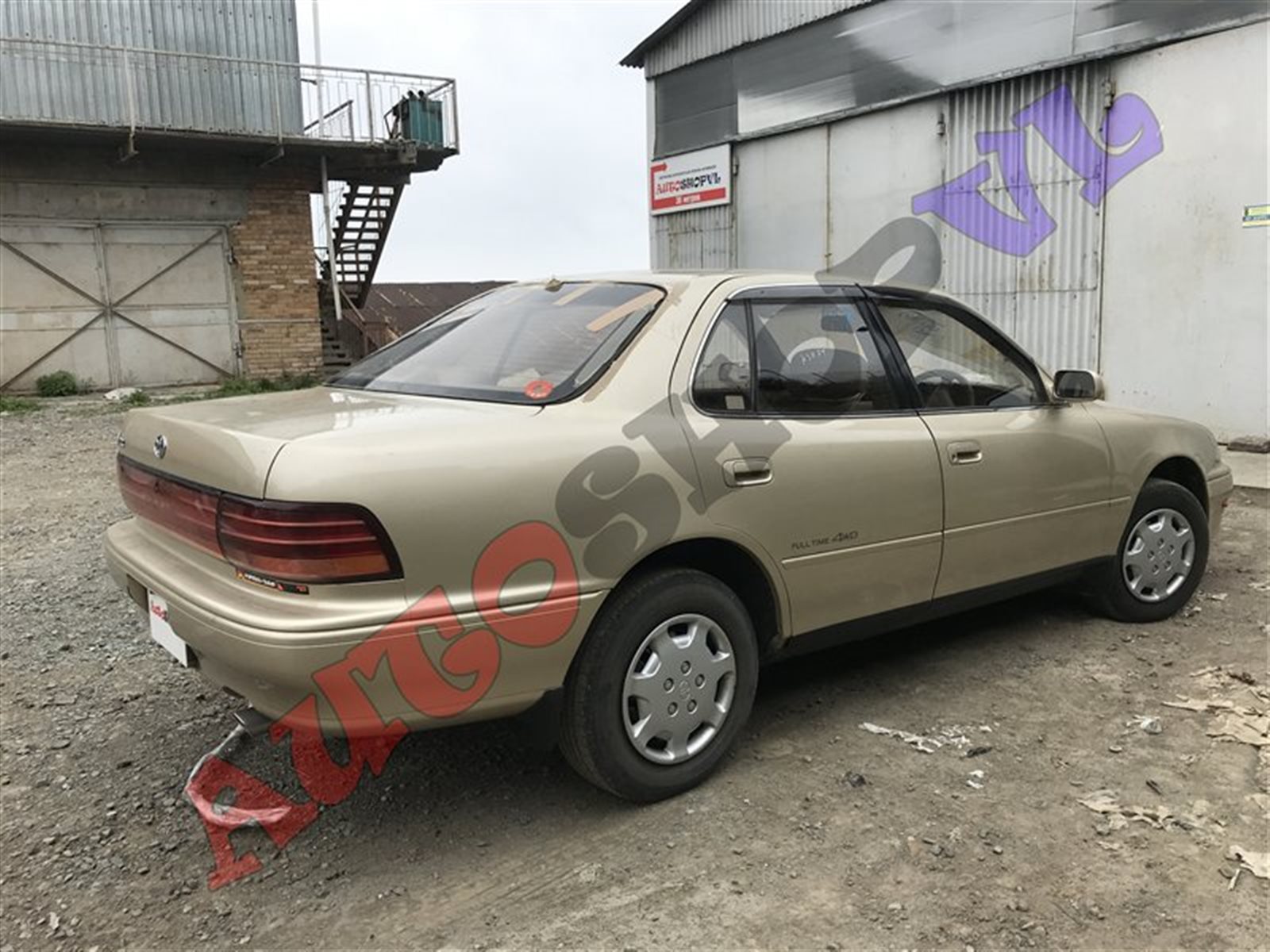 Крыло заднее правое CAMRY 03.1994 SV35 3SFE