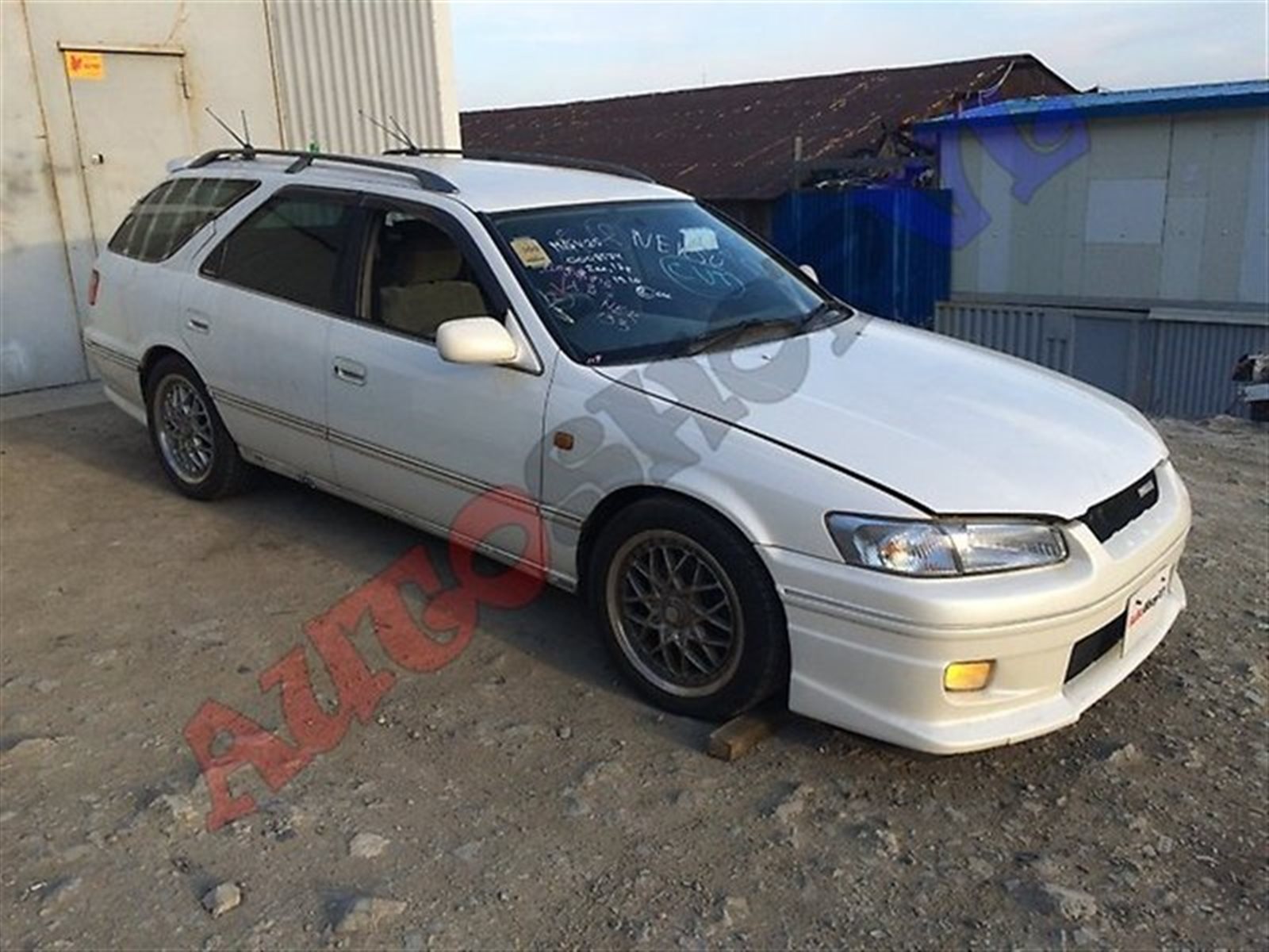 Ограничитель двери правый передний TOYOTA CAMRY GRACIA WAGON 03.1998 MCV25  2MZFE 68610-33030 купить контрактная id5974