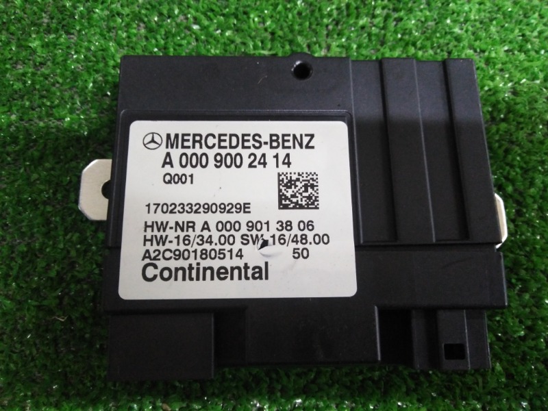 Блок управления топливного насоса Mercedes-Benz S-Class W222 A0009002414 контрактная