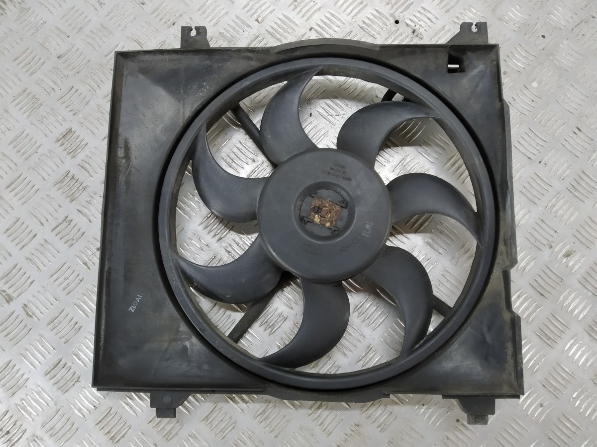 Вентилятор радиатора Santa Fe 2005 2.0 CRDi