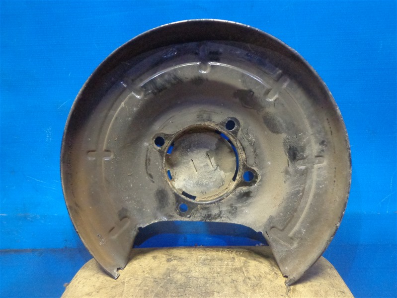 Пыльник тормозного диска задний правый Cruze 2013 1.6 F16D3