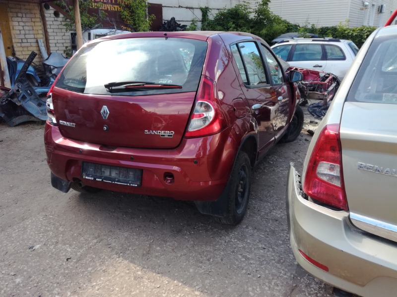 Крыло заднее Renault Sandero 1 2012 1.6 K7M Б/У