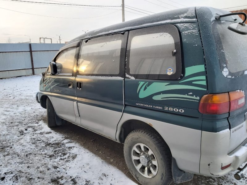 Брызговик задний левый DELICA 1996 PE8W 4M40