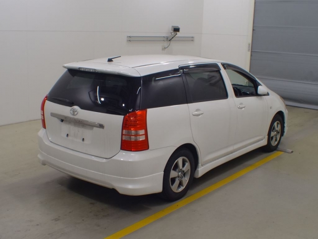 Toyota wish 2003. леворукая toyota wish zne10. ходовые огни toyota wish zne10. тойота виш 2006 года. тойота виш zne14.