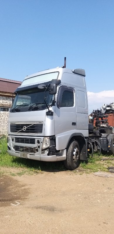 Корпус подножки правый VOLVO FH13 2004 XL D13B500 20529640 контрактная