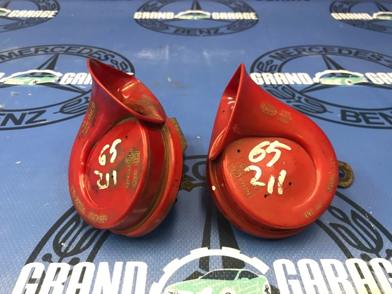 Сигнал 203. A 007 542 39 20 звуковой сигнал. Сигнал 203. Сигнал 203. Воздушный клаксон на мерседес актрос.