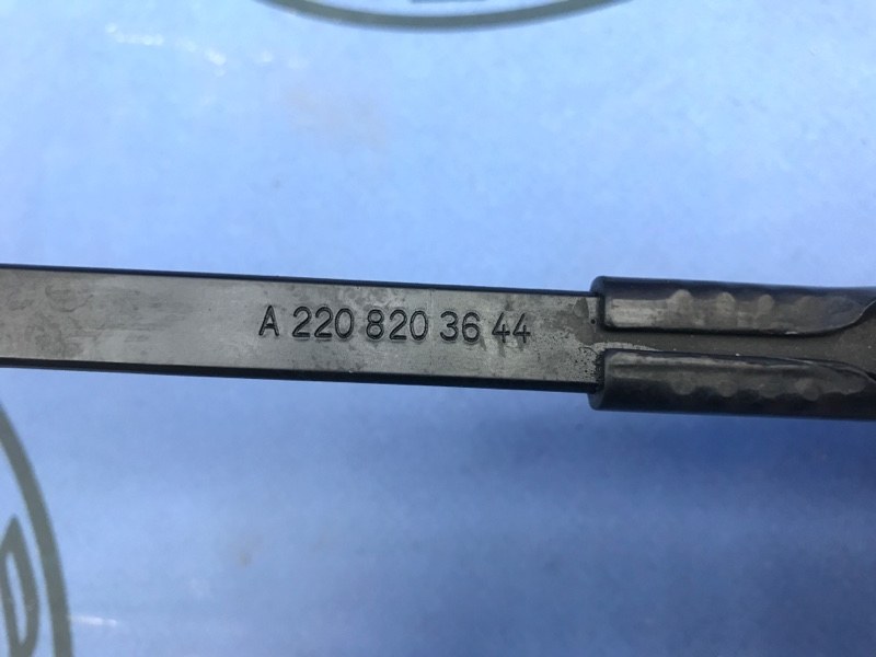 Поводок стеклоочистителя левый S-Class 2003 W220 113.960 5.0