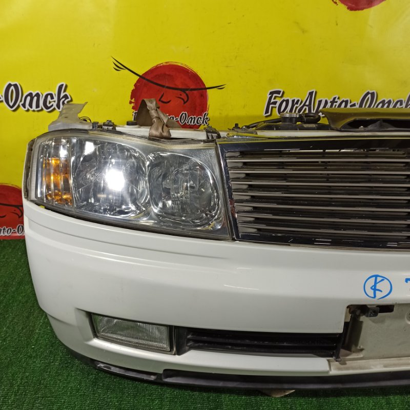 Nose cut NISSAN CEDRIC HY34