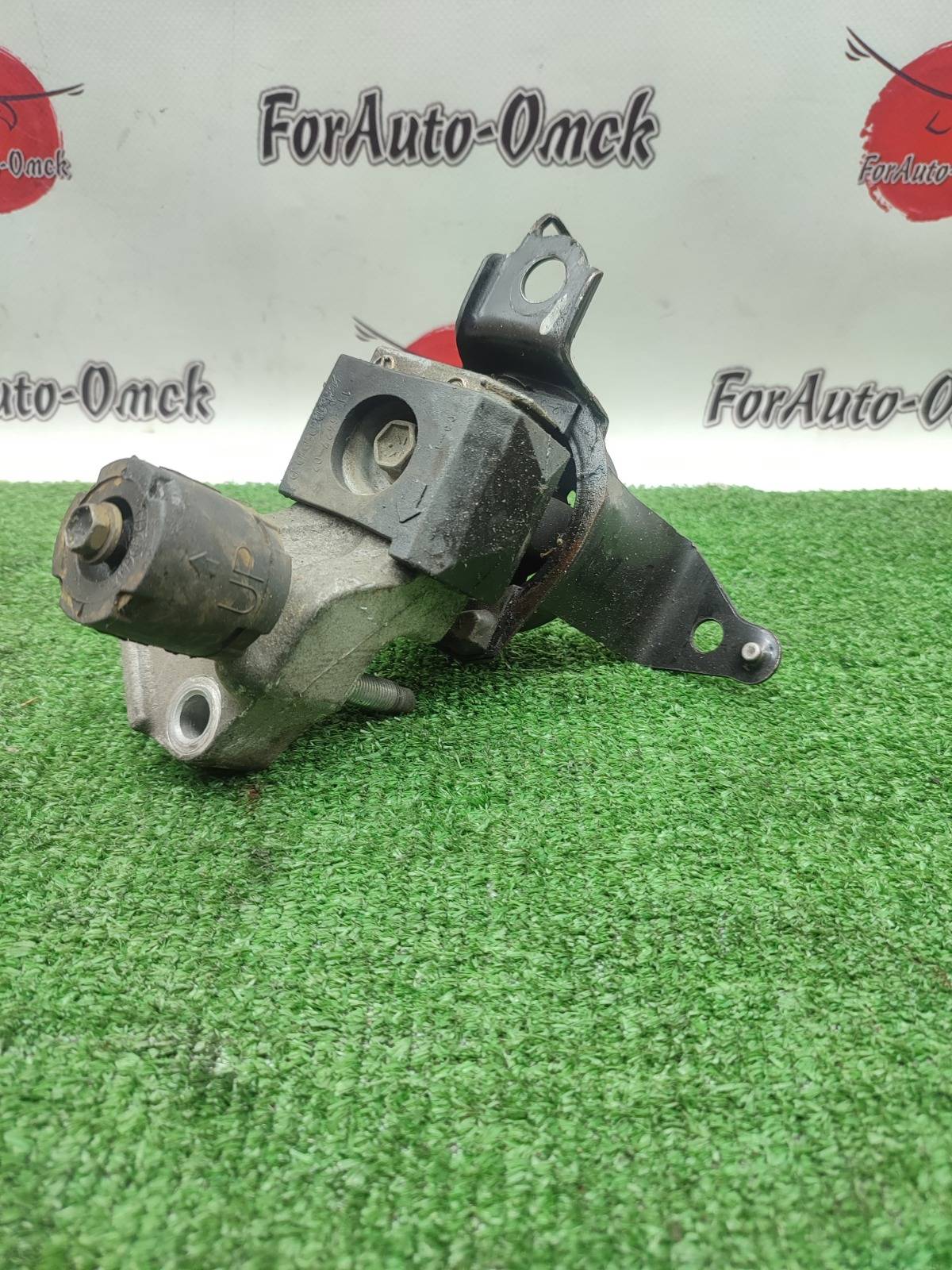 Подушка двигателя правая TOYOTA PORTE NNP11 1NZ-FE 12305-21060 купить  контрактная id165158