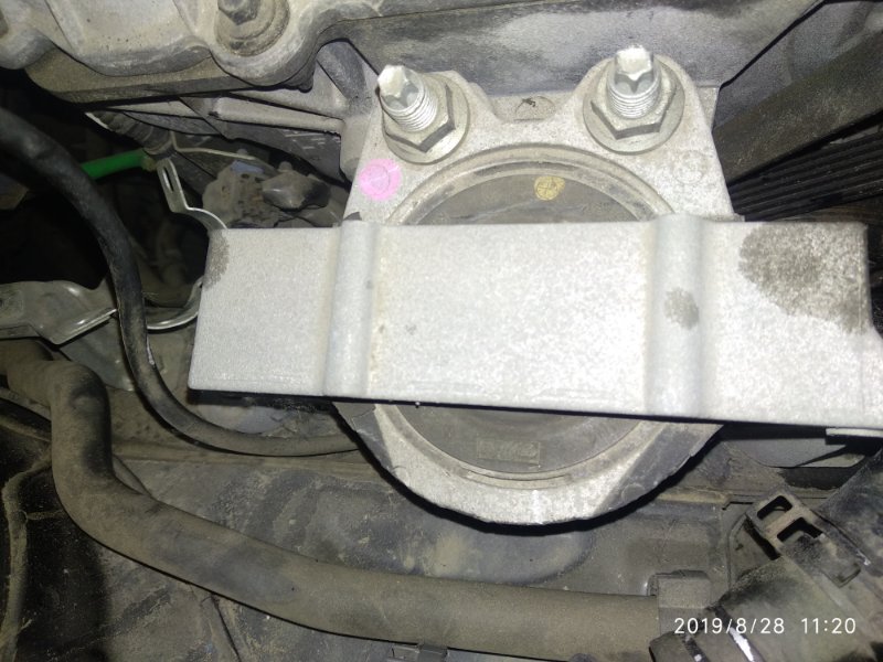 Подушка двс правая MAZDA AXELA 2008-2013 BL LF17 Б/У