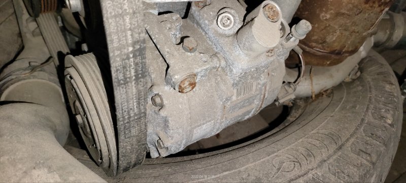 Компрессор кондиционера VOLKSWAGEN JETTA 2005-2010 1K2 BLG 1K0820859M Б/У