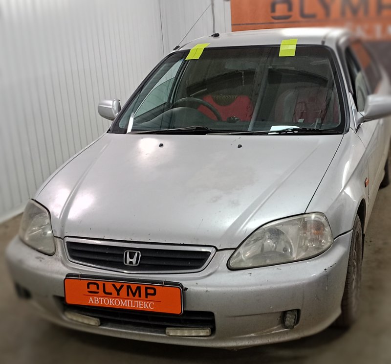 Стекло лобовое переднее Civic 1995-2006 EK3