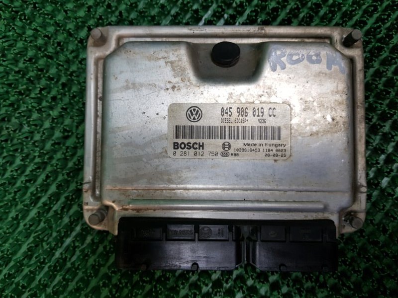 Блок управления двигателя Skoda Roomster 2006-2015 5J7 BNV 045906019CC Б/У