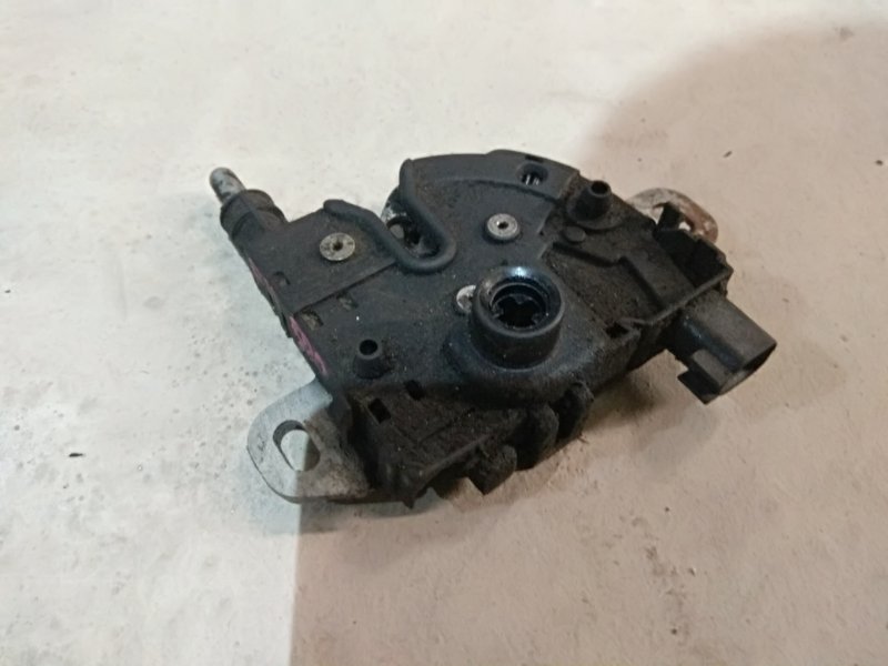 Замок капота Ford Focus 2 05-07 05-11 3M5116700AB контрактная