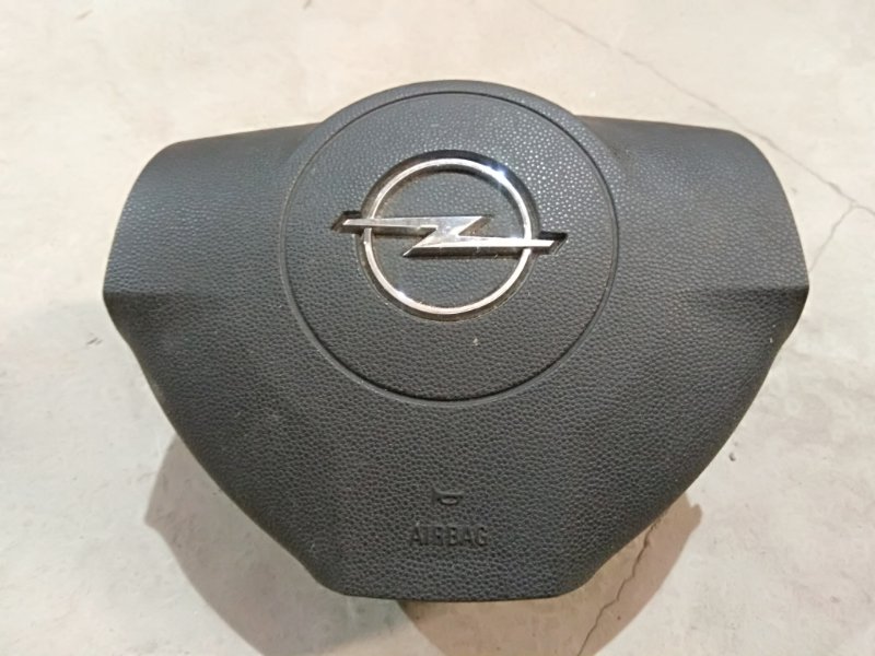 Подушка безопасности в руль Opel Zafira B 1.7 Z17DTR 13111348 контрактная