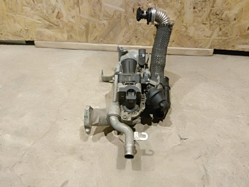 Клапан системы EGR Focus 3 2012 универсал 1.6 TD Клапан системы EGR Focus 3 2012 универсал 1.6 TD