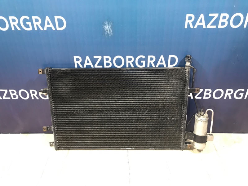 Радиатор кондиционера Volvo XC70 2001 B5244T3 30676602 контрактная