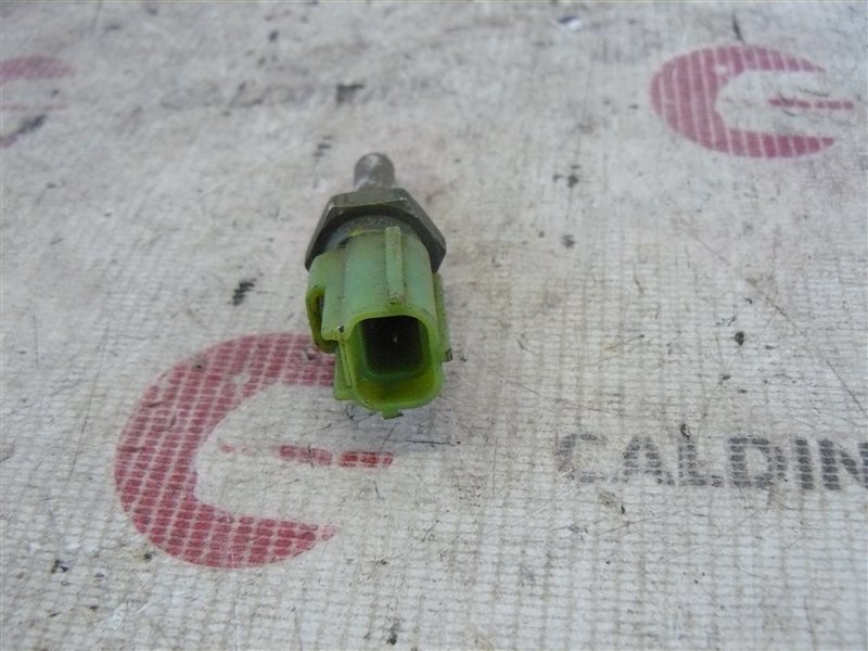 Датчик охлаждающей жидкости тойота corolla ae100 артикул]. Датчик температуры королла 120. Датчик температуры тойота королла 2002. Датчик температуры двигателя тойота королла. Датчик температуры двигателя тойота королла.