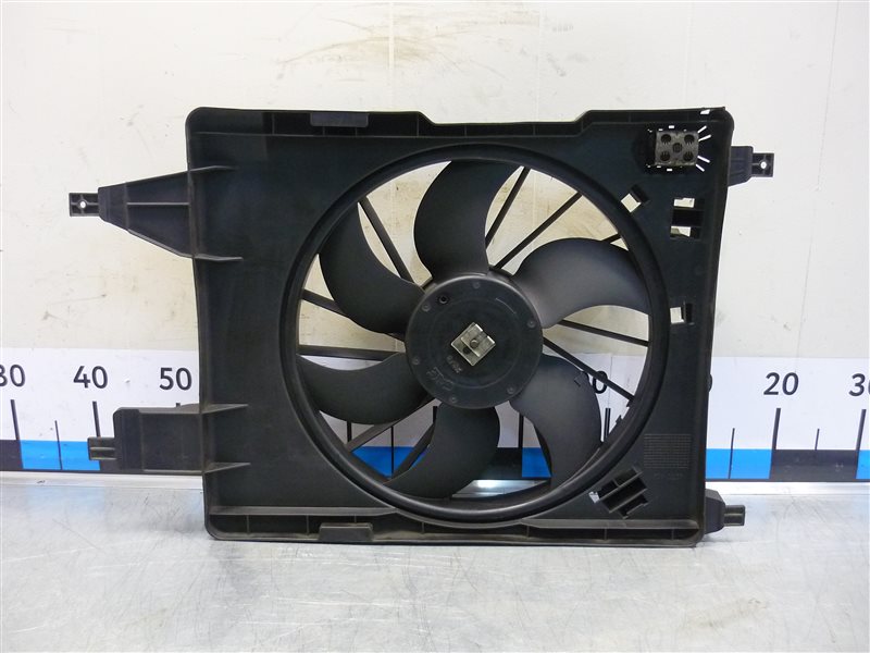 Вентилятор радиатора Sceniс 2 JM K9K724