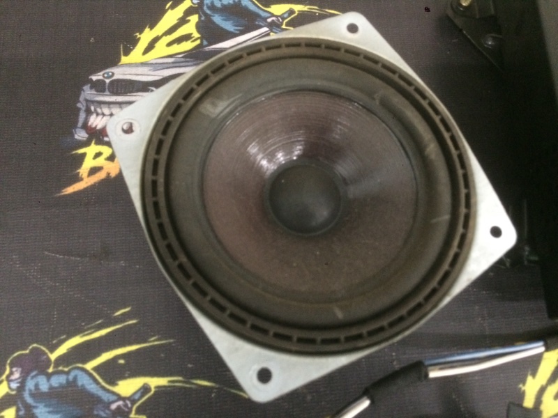 Комплект Hi-fi 3 2002 E36 Touring/ E36/2C M52B28