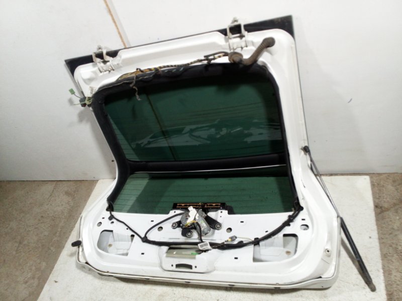 Дверь багажника C4 2005-2011 LA