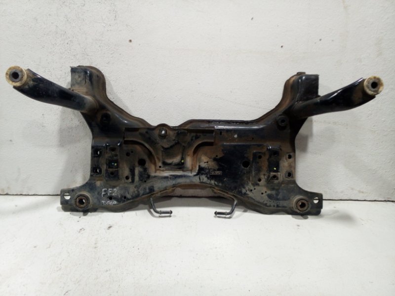 Балка передняя (подмоторная) передняя FORD FOCUS 2 2005-2008 CB4 1734687 Б/У