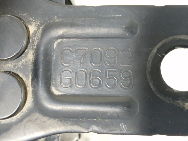 Ремень безопасности задний COROLLA 120 2001-2007 E120