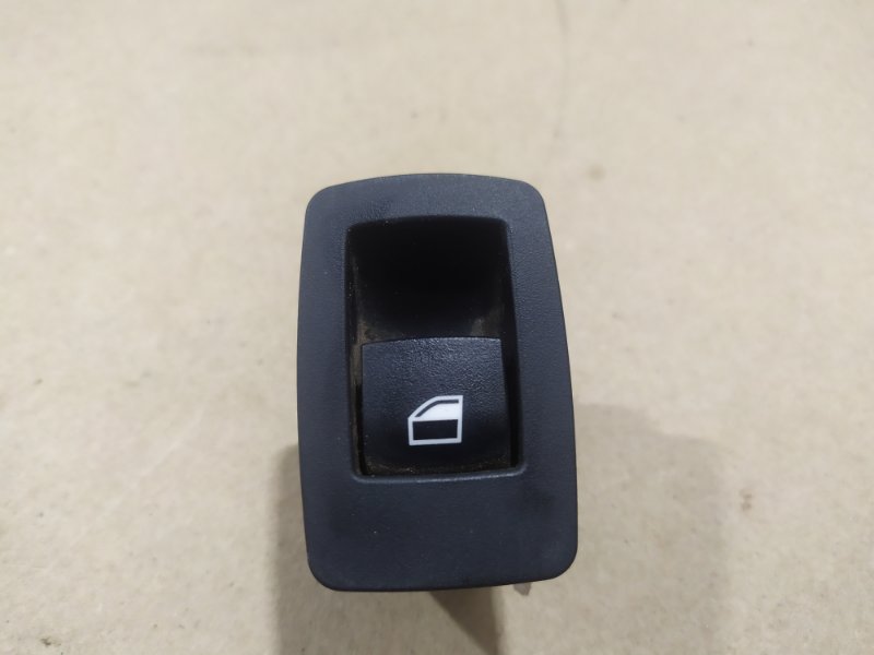 Кнопка стеклоподъемника задняя правая BMW X3 2012 F25 20dX N47N 9208106 Б/У