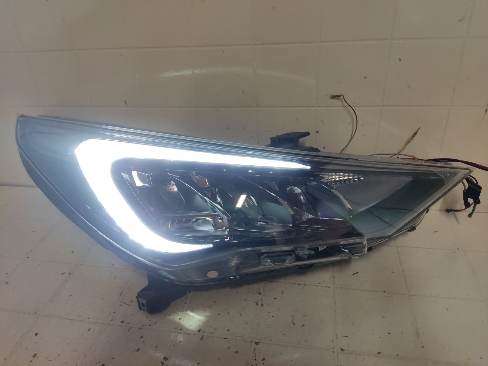 Фара led правая передняя HYUNDAI SOLARIS 2 Рестайлинг 2020-2023 HCR  92102h5700 купить Б/У id42650