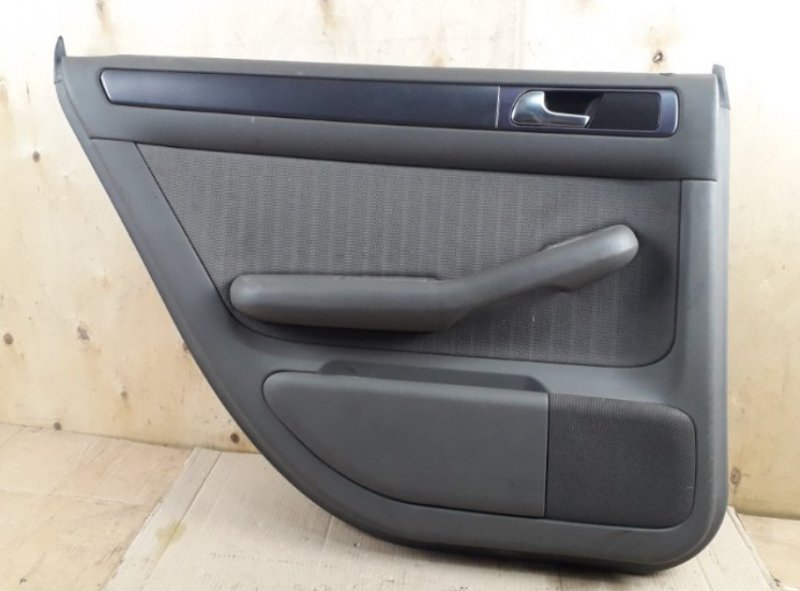 обшивка двери ауди. обшивка двери audi 80 b4. дверные карты ауди а6 с4. Audi a8 2012 обшивка двери. обшивка двери ауди.