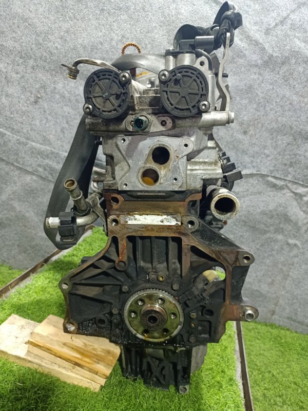 Двигатель Jetta 162 CAXA