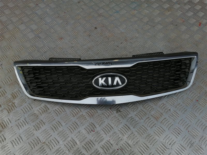 Решетка радиатора Kia Cerato 2 2011 TD G4FC 863501M010 Б/У